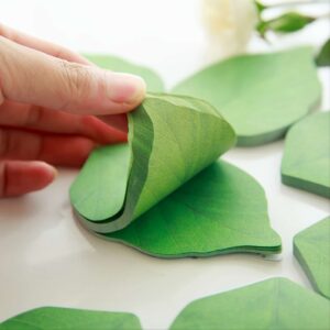 Sustainable Green Leaf Sticky Notes - 50 Sheets, 9.4X6.1cm, Secure Adhesive, Perfect For On-The-Go Notes & Gifts